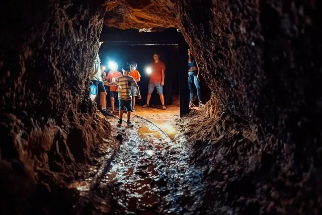 East Zion Abandoned Mine Guided Hike 2 hr - Image 3