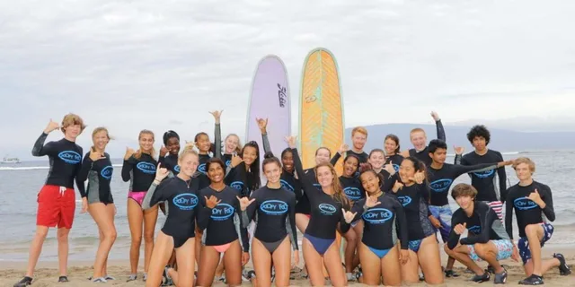 Lahaina Surf Lessons for Beginners - Image 3