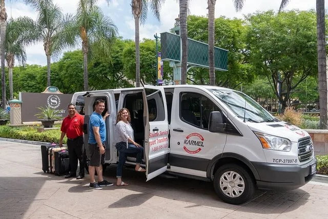 Anaheim Private Airport Transfer from Long Beach - Image 2