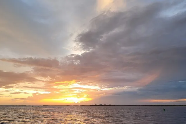 Fort Myers Beach Sunset Dolphin Cruise 90 Min - Image 4