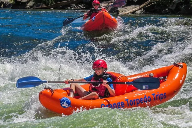 Rogue River Hellgate Canyon Raft Tour - Image 2