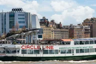New York City Circle Line Landmarks Cruise 1.5 Hr thumbnail 6