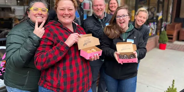 Portland Donut and Craft Drink Walking Tour - Image 1