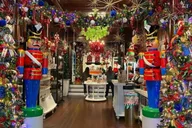 Jacksonville Candy Cane Making Class thumbnail 4