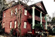 Savannah Historic Walking Haunted Pub Crawl 90 Min thumbnail 6