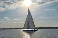 Hilton Head Crabbing Expedition Boat Cruise thumbnail 1