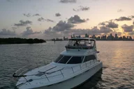 Miami Sunset Yacht Cruise thumbnail 3