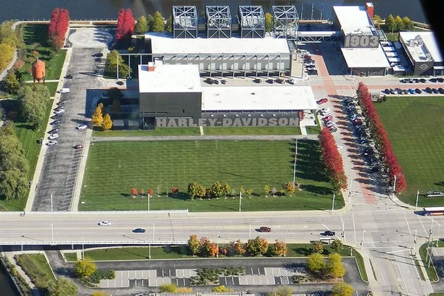 Milwaukee Helicopter Ride - Image 4
