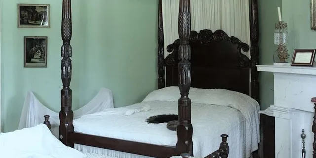 New Orleans Destrehan Plantation Haunted Night Tour - Image 4