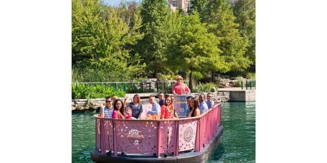 San Antonio Trolley Tour and River Cruise - Image 2