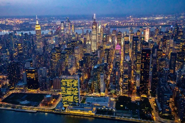 New York City Helicopter Tour from Westchester - Image 5