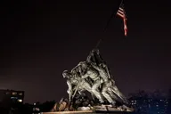 Washington DC Monuments Night Tour 3 hr thumbnail 6