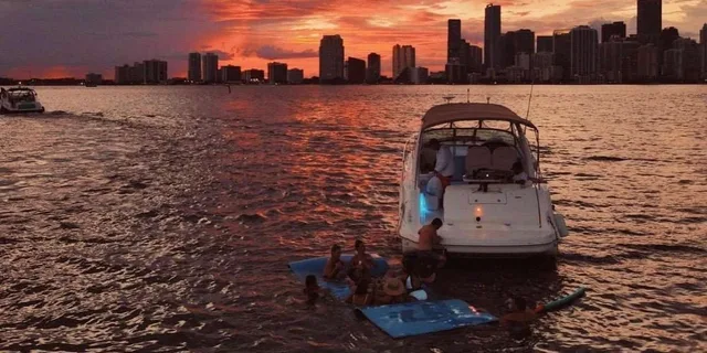Miami Sunset Boat Tour - Image 6