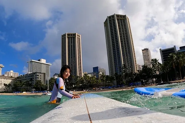 Waikiki Surf Lesson - Image 5
