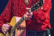 Las Vegas Neil Diamond Tribute Show thumbnail 2