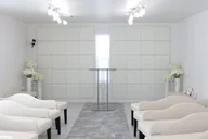 Las Vegas Chapel Row Limousine Tour thumbnail 3