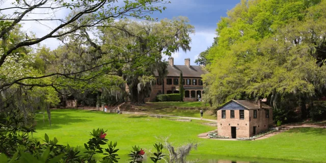 Charleston Plantation Tour with Hotel Pickup - Image 4