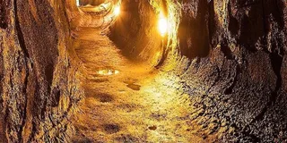Hawaii Volcanoes National Park Tour from Maui