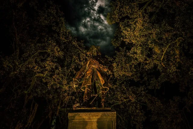 Savannah Haunted Pub Crawl - Image 4