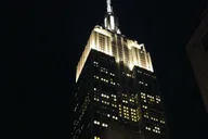 New York 5th Avenue Stroll and Empire State Sunset thumbnail 2