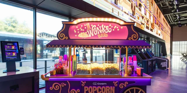 Los Angeles Willy Wonka Immersive Experience 2 hr - Image 4