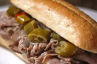 Chicago Food & Walking Tour with Free Bike or Kayak Rental thumbnail 3