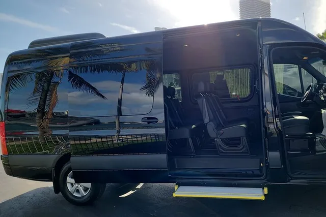 Miami Transportation Service - Image 3