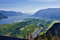 Portland Columbia River Gorge Waterfalls Tour thumbnail 2
