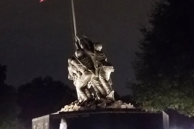 Washington DC Night Tour with Stops - Image 5