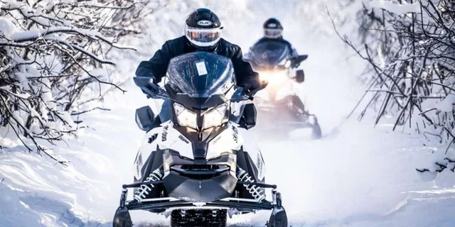 Fairbanks Snowmobile Tour - Image 2