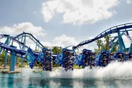 Orlando Day Trip from Miami with Theme Park Admission thumbnail 3