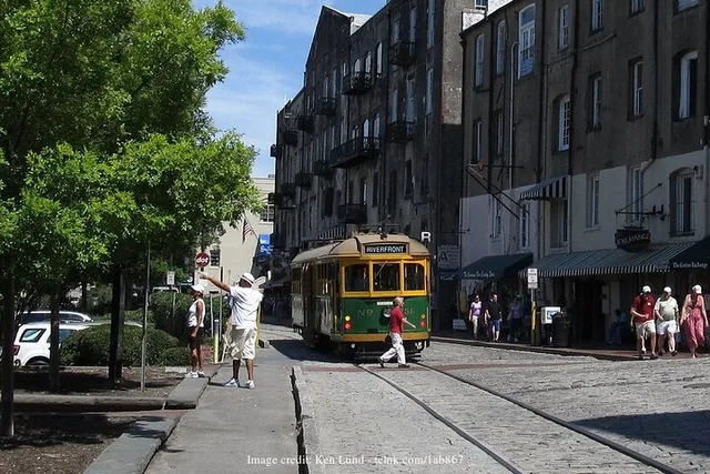 Savannah Private Walking Tour - Image 2