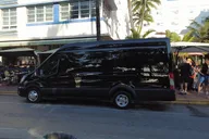Miami City Tour with Expert Guide thumbnail 1