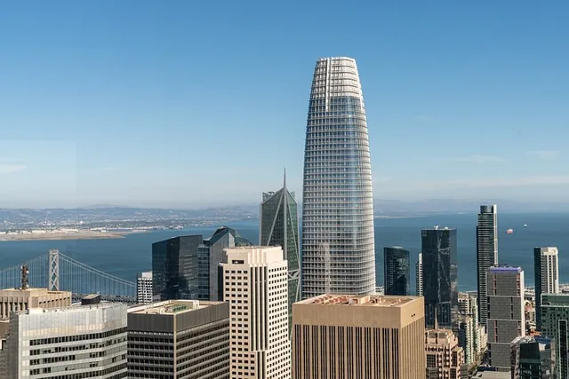 San Francisco Architecture Walking Tour - Image 1