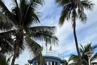 Miami Beach Art Deco Walking Tour at Sunset thumbnail 3