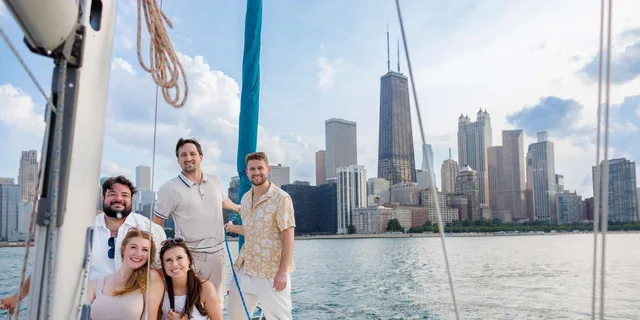 Chicago Sailboat Charter with Captain 3 hr - Image 2
