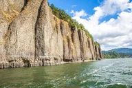 Portland Jetboat Cruise in the Columbia Gorge 3.5 hr thumbnail 1