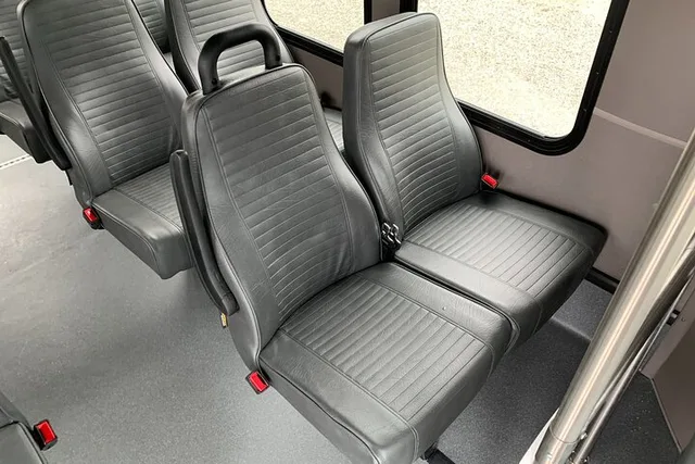 Orlando Private Transfer from MCO to Hotels - Image 5