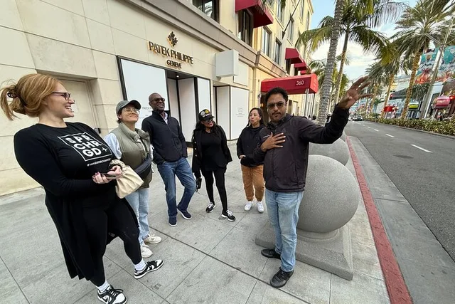 Beverly Hills Walking Tour - Image 2