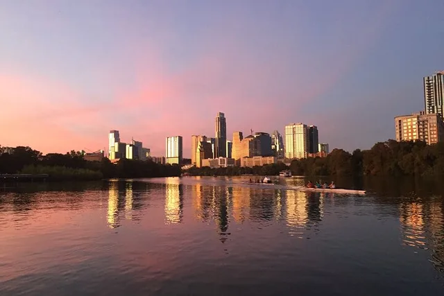 Austin Skyline Kayak and Swimming Hole Tour - Image 5