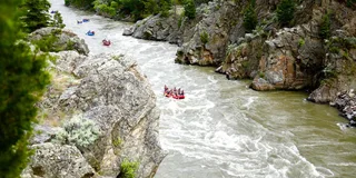 Gardiner Yellowstone River Rafting 2 hr