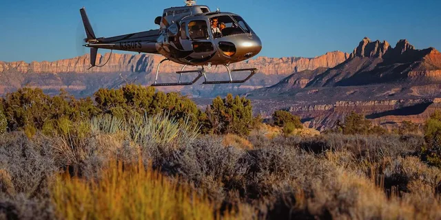Zion Helicopter Tour: Canaan Cliffs Extended - Image 6
