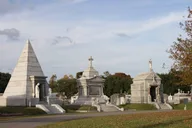 New Orleans Metairie Cemetery Walking Tour thumbnail 5