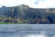 Na Pali Coast Private Boat Tour thumbnail 4