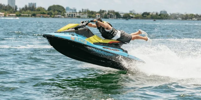 Miami Biscayne Bay Jet Ski Rental with Free Boat Ride - Image 2
