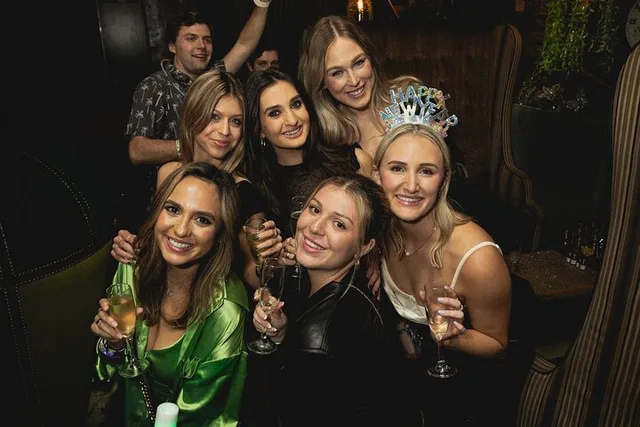 San Diego Club Tour at New Year's Eve - Image 2