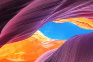 Las Vegas Antelope Canyon and Horseshoe Bend Day Trip thumbnail 1