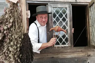 Salem History & Sightseeing Walking Tour 2.5 Hr