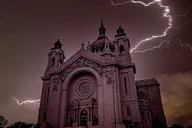 St Paul Ghost Tour: Sinister Sins & Shadows thumbnail 2