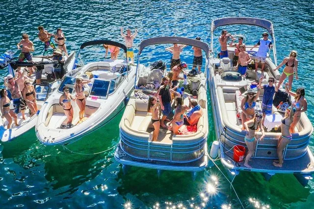 Fort Walton Beach Crab Island Boat Rental - Image 3